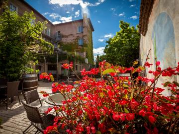 hotel-les-vignes-blanches