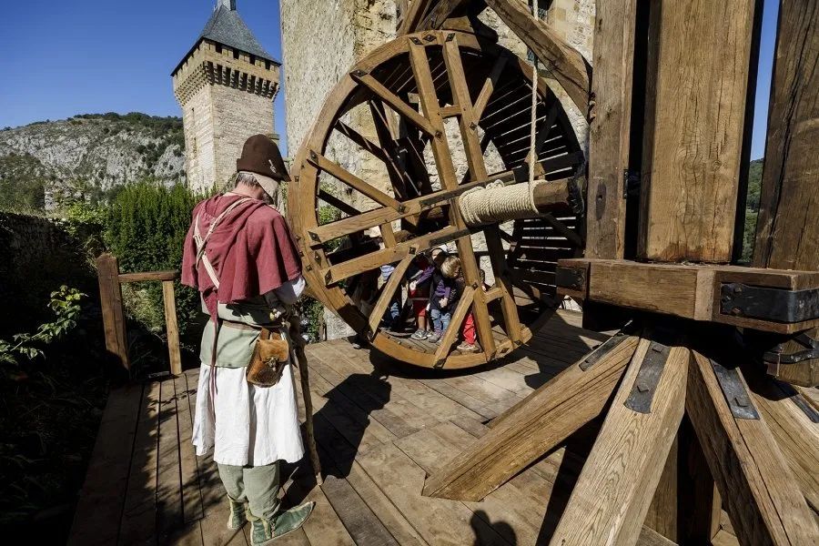Sudfrance.fr - Visita al Castillo de Foix, época medieval