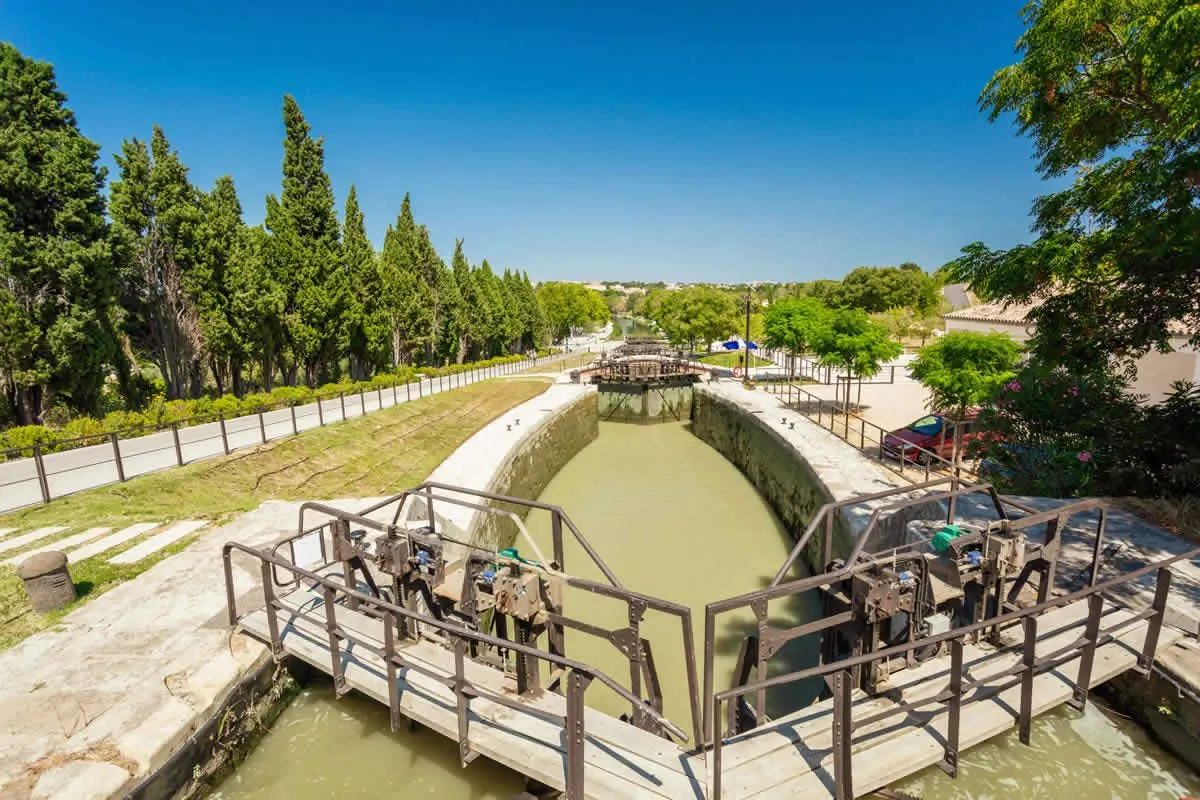 Sudfrance.fr - Croisière écluses de Fonseranes sur le Canal du Midi