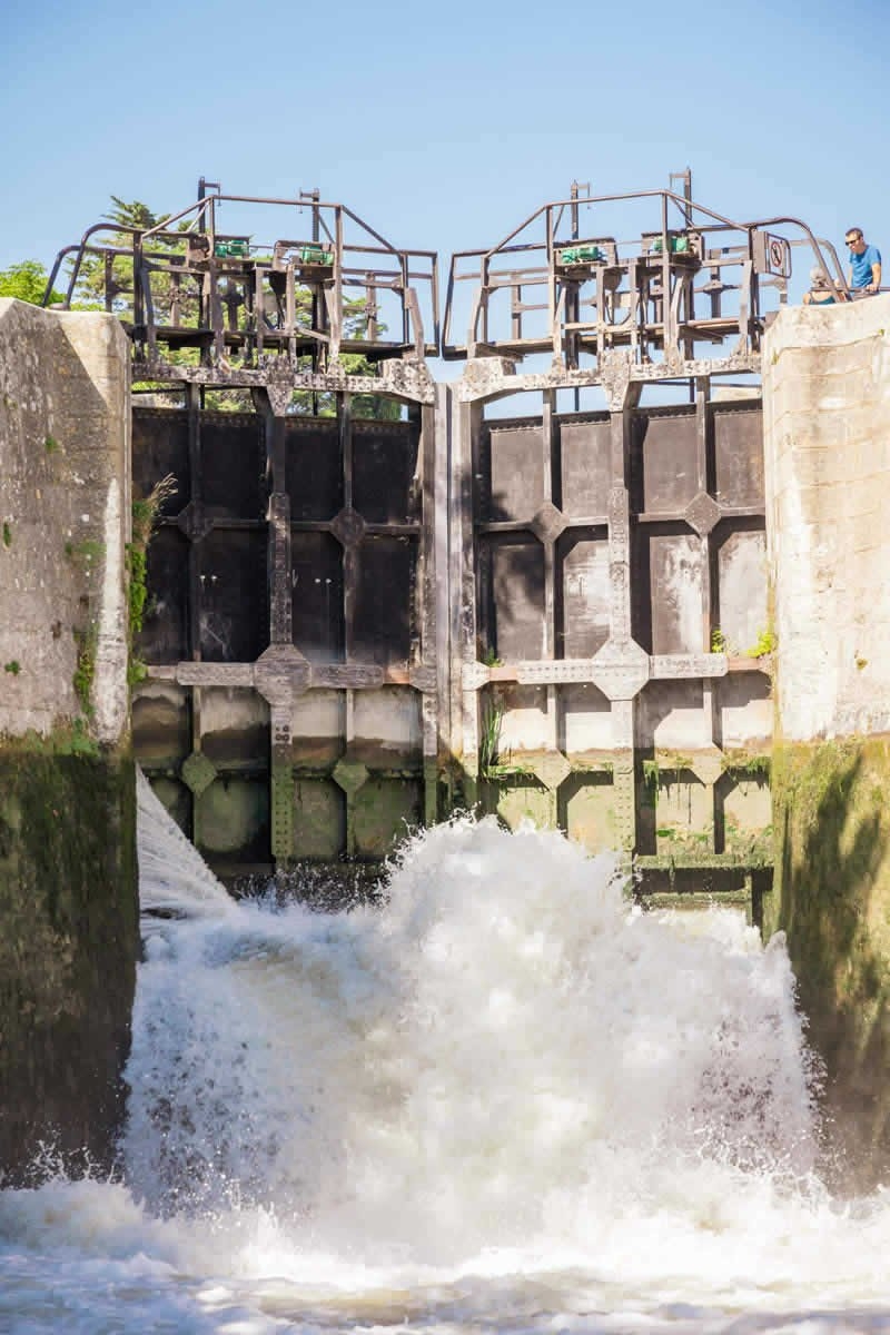Sudfrance.fr - Croisière écluses de Fonseranes sur le Canal du Midi
