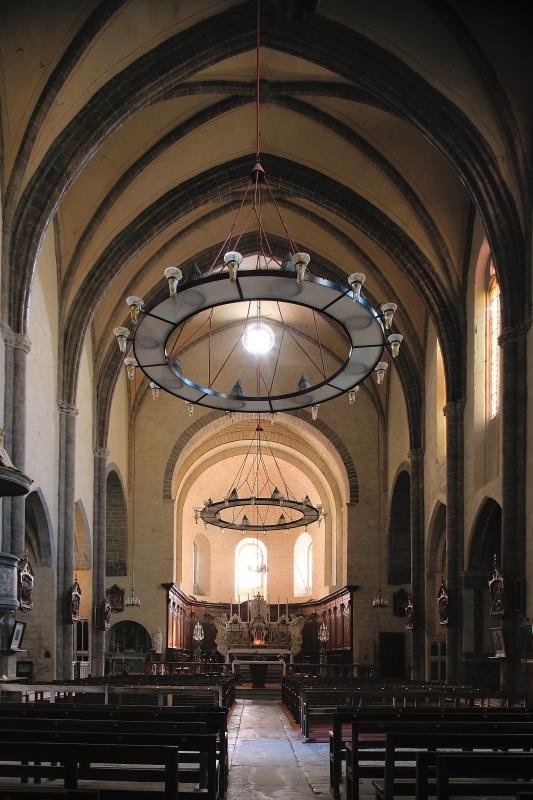 Sudfrance.fr - Visite de l'abbaye de Caunes Minervois