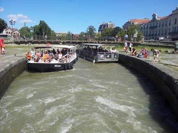 Sudfrance.fr - Les croisières sur le Canal du Midi - 1h30