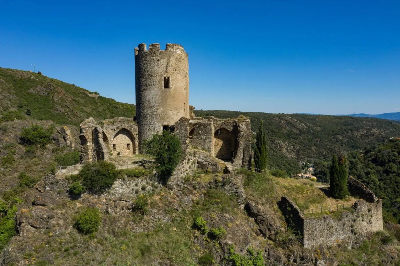 Sudfrance.fr - Visite des 4 châteaux de Lastours