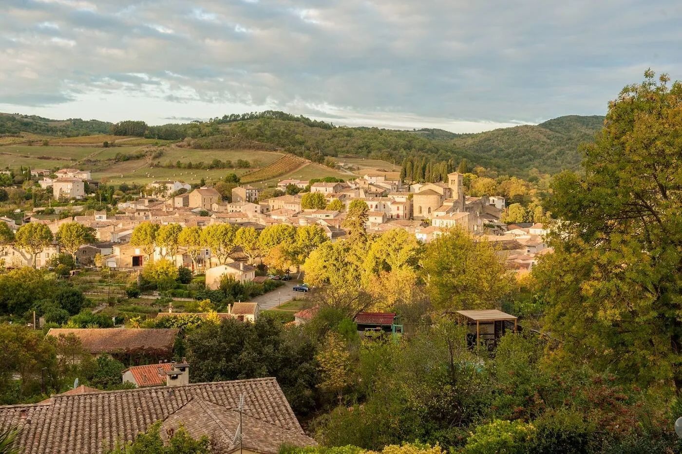 Sudfrance.fr - Visite et découverte de l'abbaye de Saint-Hilaire