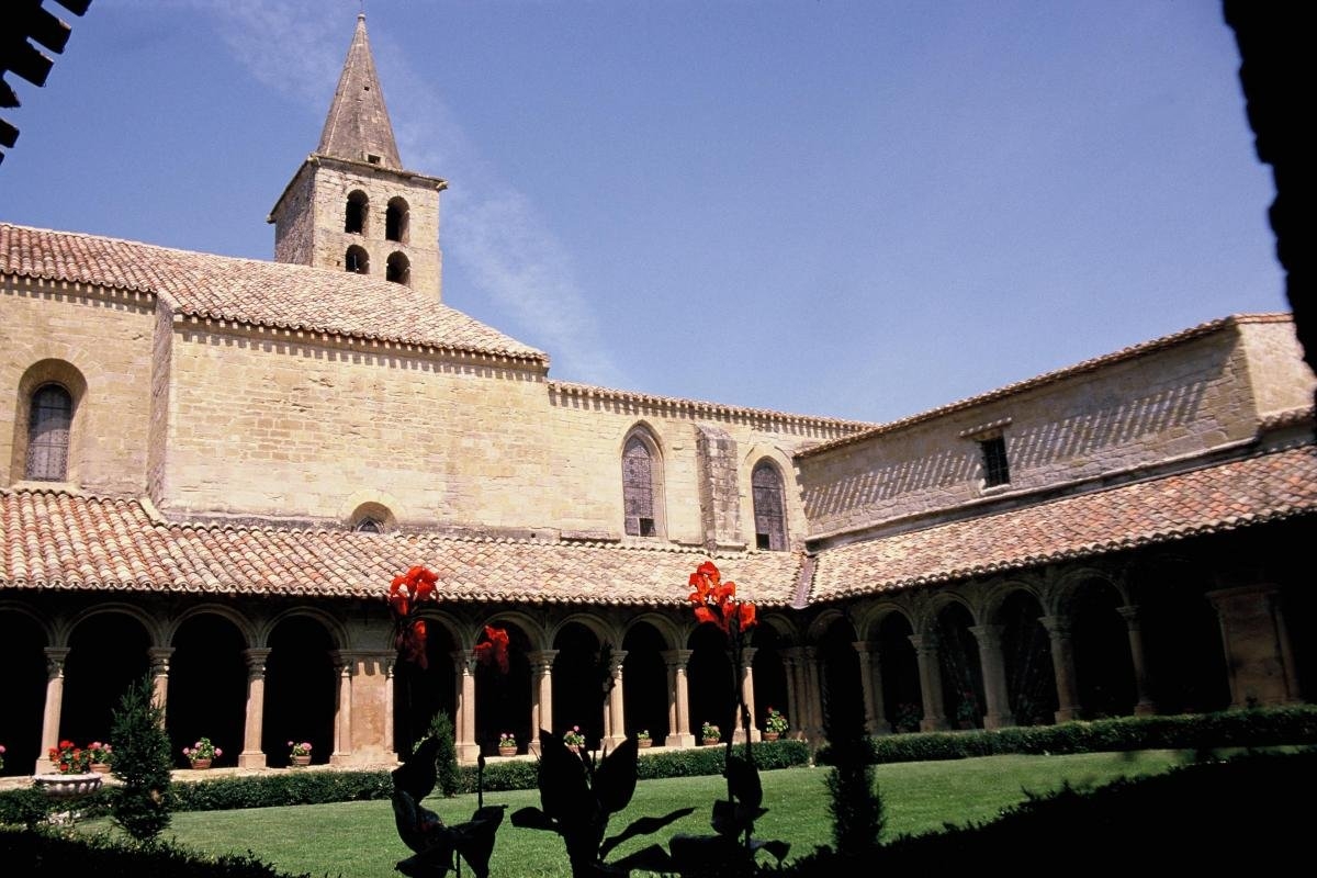 Sudfrance.fr - Visite de l'abbaye de Saint Papoul