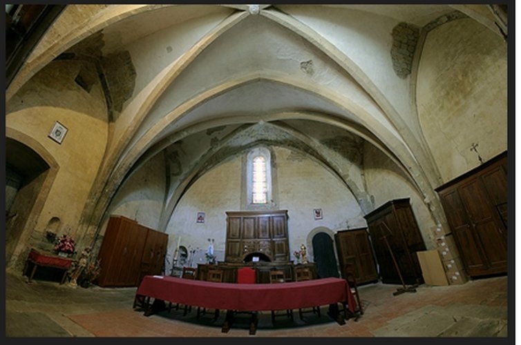 Sudfrance.fr - Visite de l'abbaye de Saint Papoul