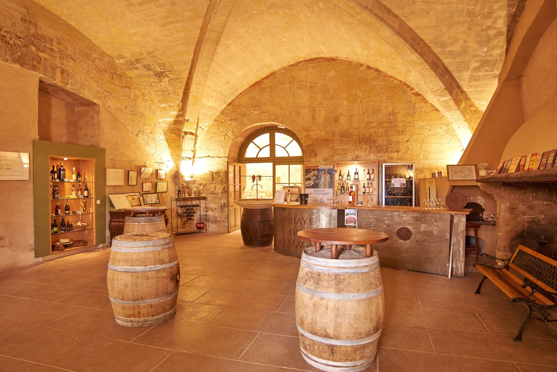 Sudfrance.fr - Visite de l'abbaye Sainte-Marie de Valmagne