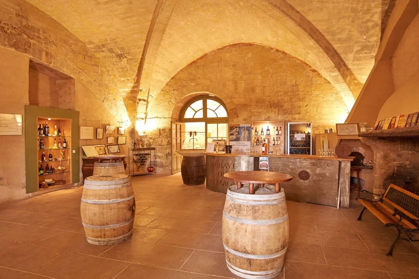 Sudfrance.fr - Visite de l'abbaye Sainte-Marie de Valmagne