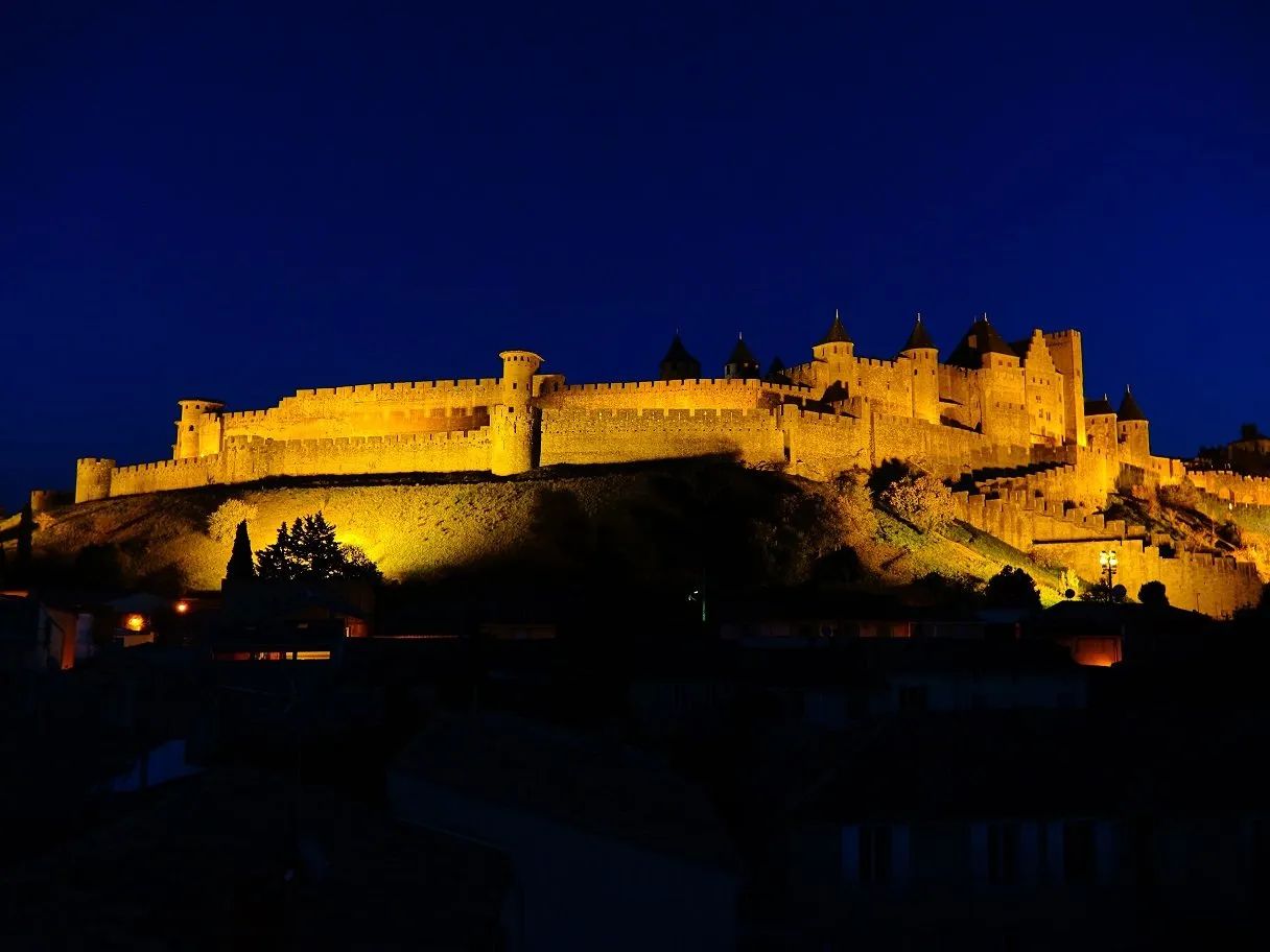 Sudfrance.fr - Carcassonne en Amoureux