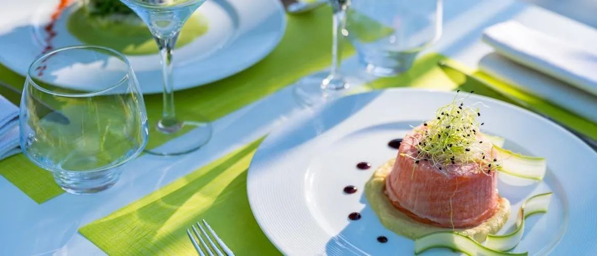 Sudfrance.fr - Week-end au vert à Eau Thermale Avène l'hôtel