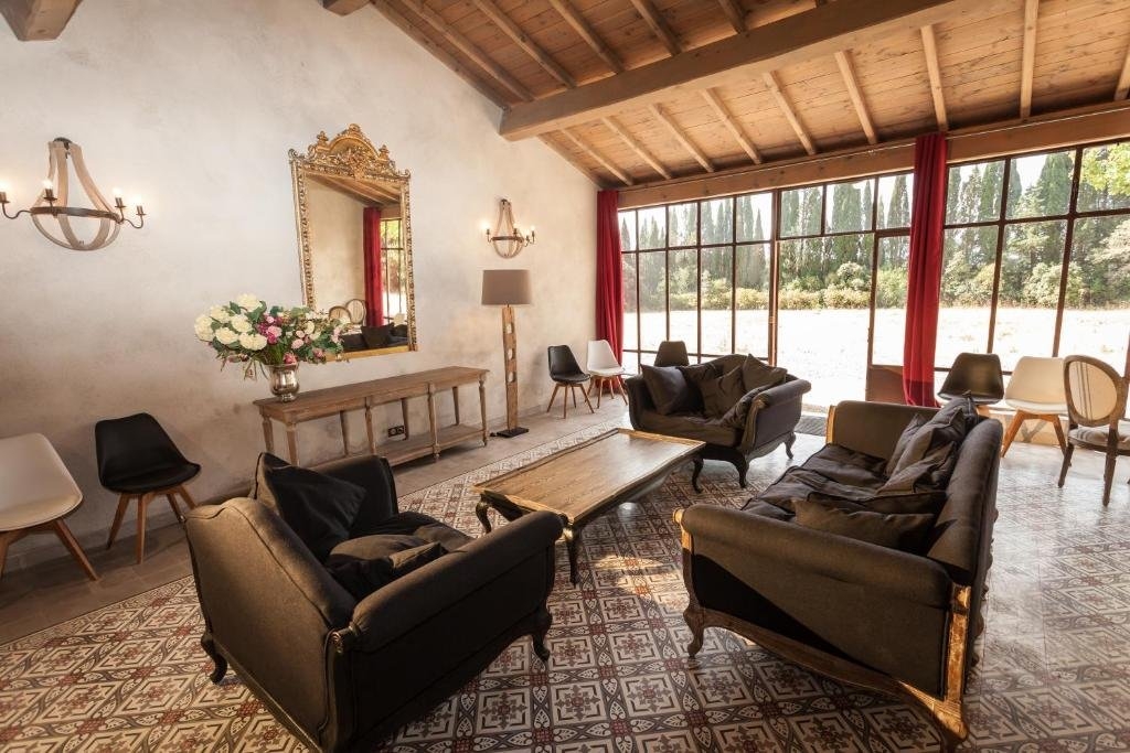 Sudfrance.fr - Nuit en Cabane dans les Bois