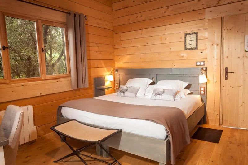 Sudfrance.fr - Nuit en Cabane dans les Bois