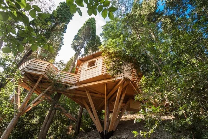 Sudfrance.fr - Nuit en Cabane dans les Bois