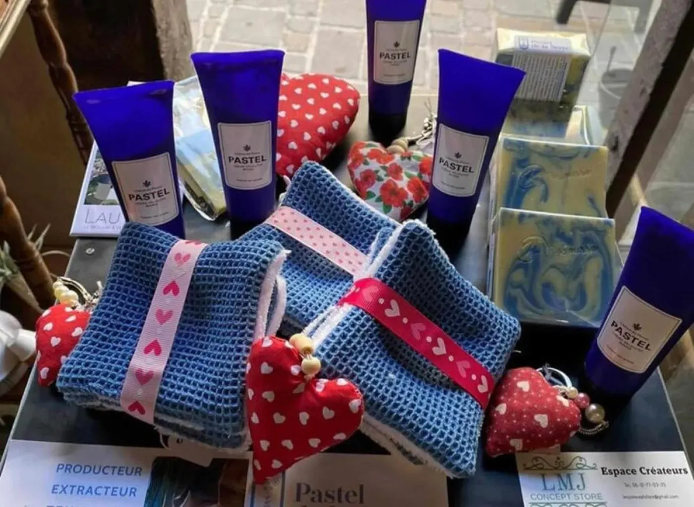 Sudfrance.fr - Pastel de la Serre, un savoir-faire unique en Pays de Cocagne