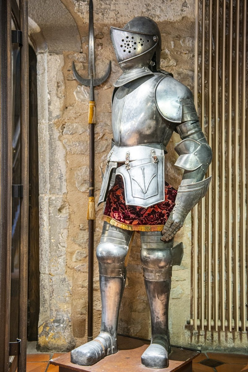 Sudfrance.fr - Pause bien-être médiévale et instant gourmet dans la Cité Médiévale de Carcassonne