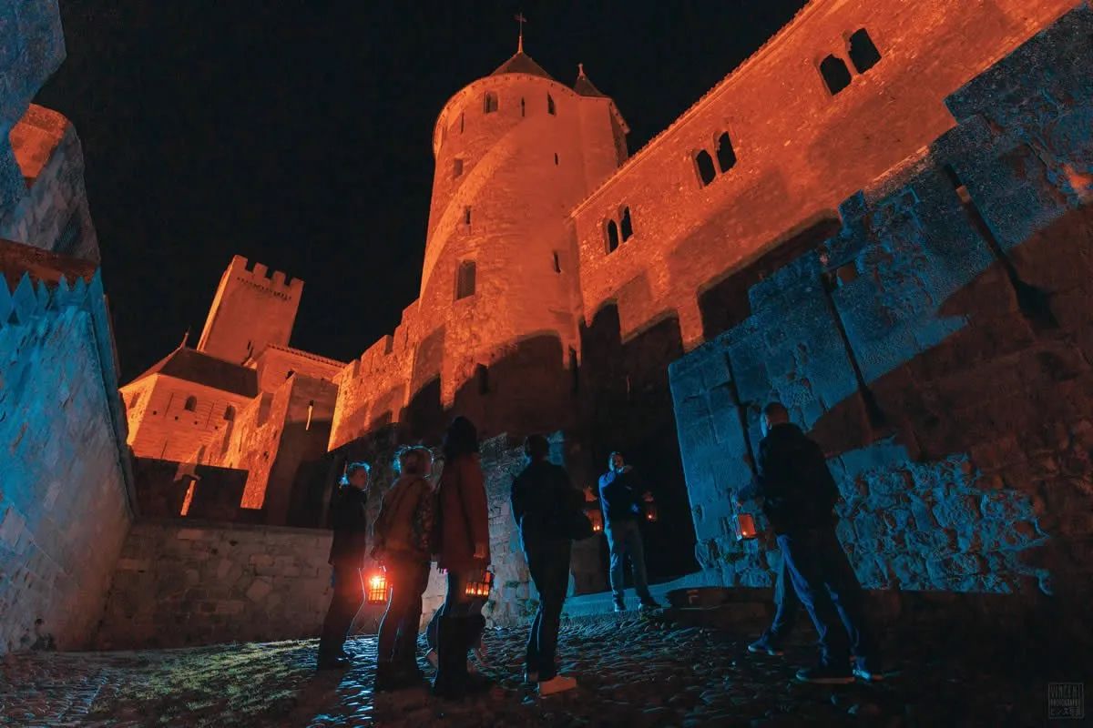 Sudfrance.fr - Visite guidée nocturne Cité médiévale Carcassonne