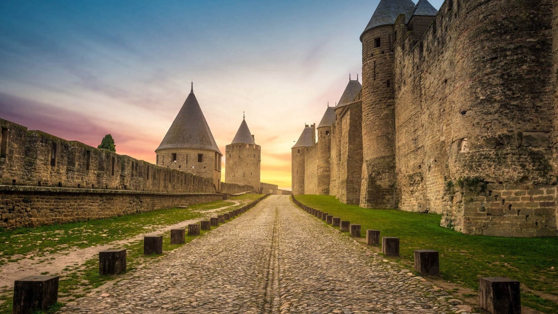 Sudfrance.fr - Visite guidée nocturne de la Cité Médiévale de Carcassonne