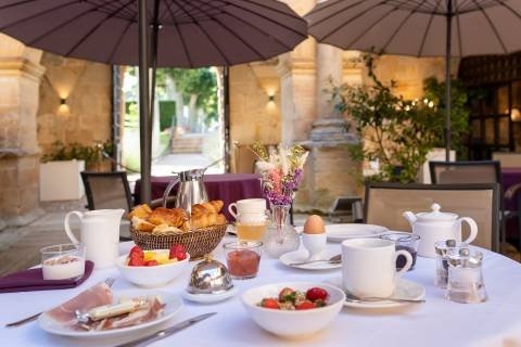 Sudfrance.fr - Prestige et gastronomie au manoir