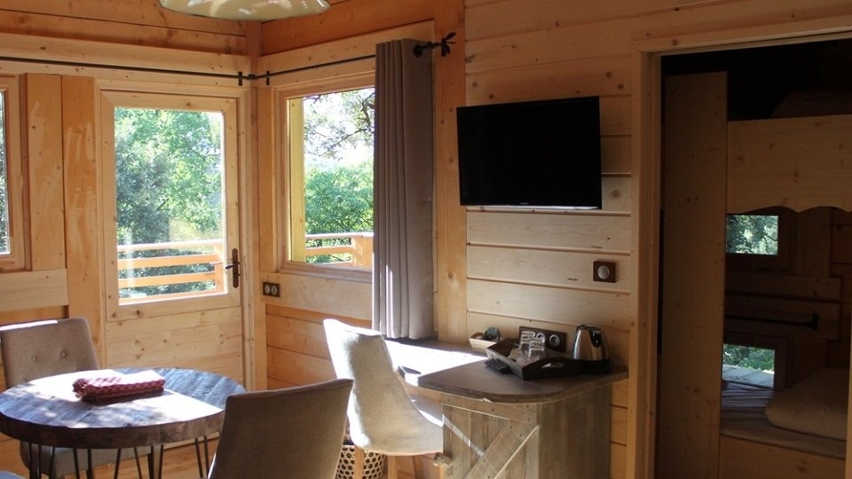Sudfrance.fr - Nuit en Cabane dans les Bois – Nature charme et évasion à 2 pas de Carcassonne