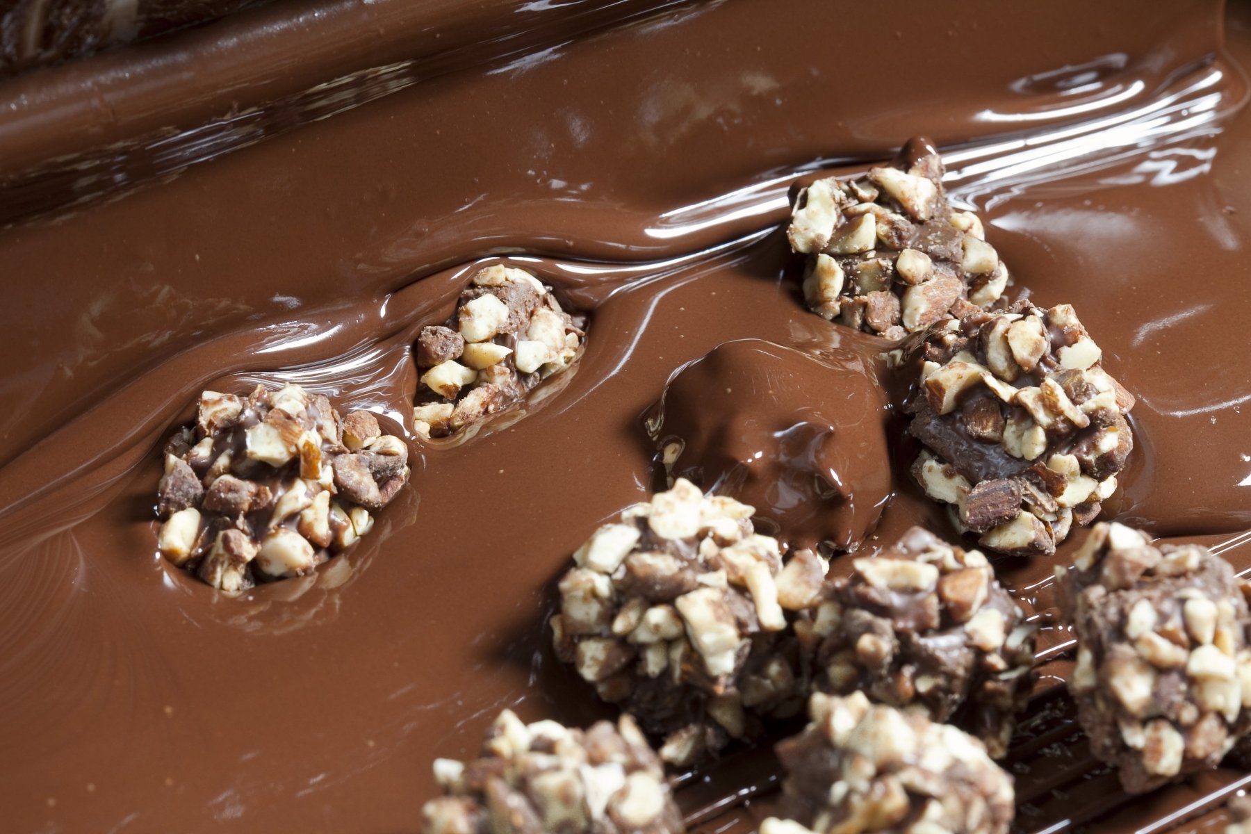 Sudfrance.fr - Visite guidée de la chocolaterie Nougalet – Tradition et gourmandise artisanale