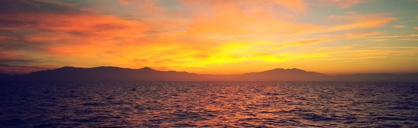 Sudfrance.fr - Balade en mer au coucher du soleil depuis Canet-en-Roussillon