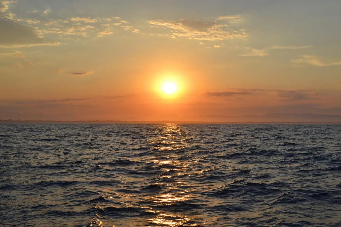 Sudfrance.fr - Balade en mer au coucher du soleil depuis Canet-en-Roussillon