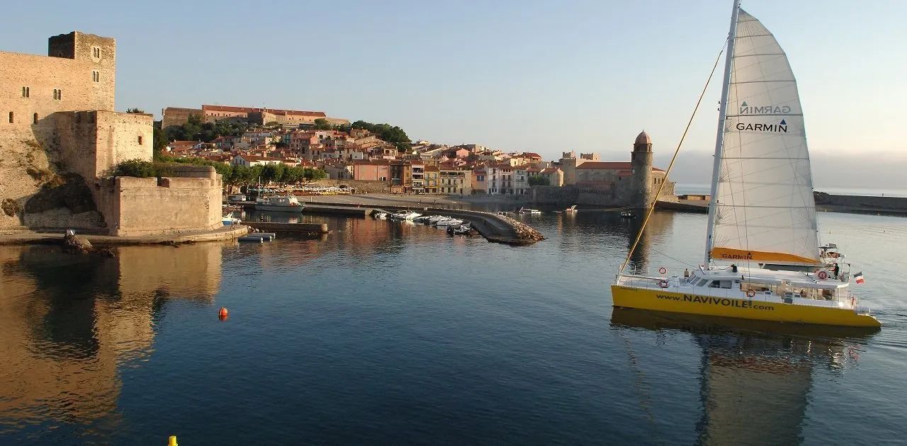 Sudfrance.fr - Croisière en catamaran au large de la côte catalane