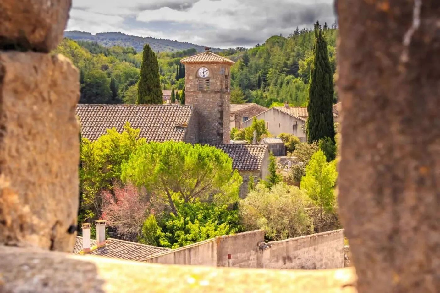 Sudfrance.fr - Vignobles en Scène :  visite et banquet insolite