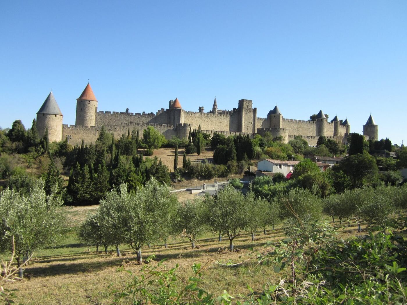 Sudfrance.fr - Visite Thématique de la Cité de Carcassonne - Archi2