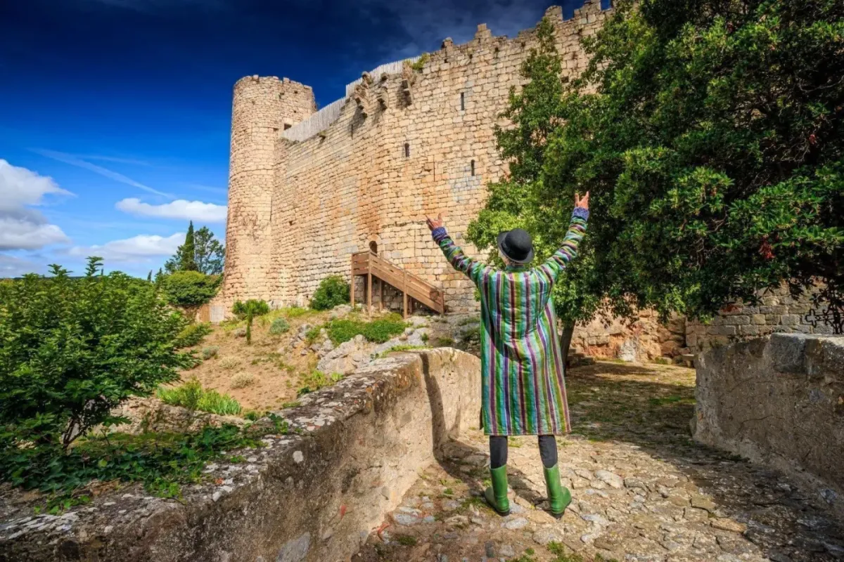 Vignobles en Scène: Banquete medieval y visita teatralizada en las Hautes Corbières el 18 de octubre de 2025