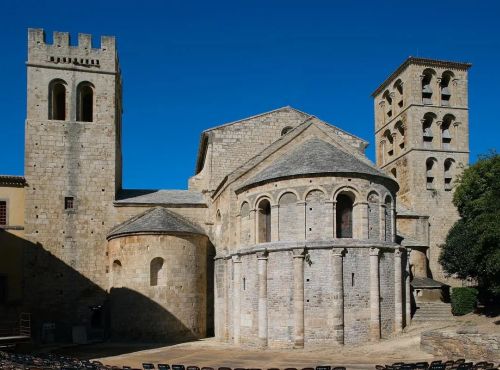 Visite de l'abbaye de Caunes Minervois