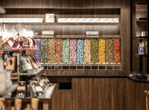 Visite guidée de la chocolaterie Nougalet – Tradition et gourmandise artisanale