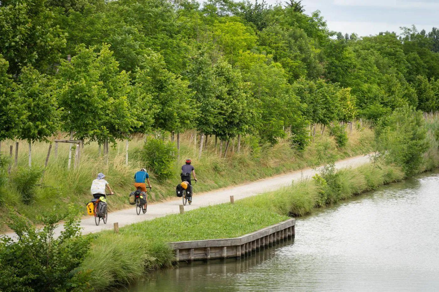 A vélo électrique au fil du Canal du Midi